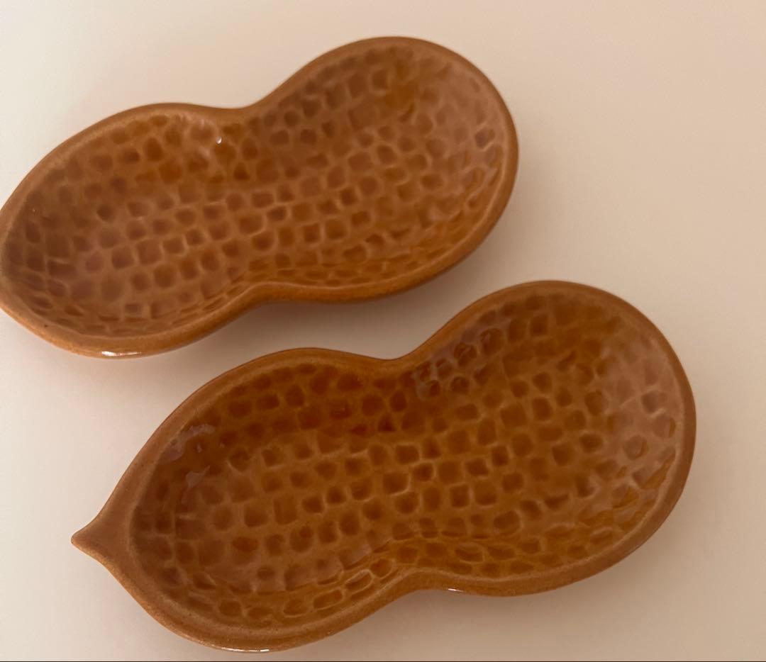 【希少】人気モチーフプレート セット　　マトリョーシカ・ピーナツ・クロワッサン