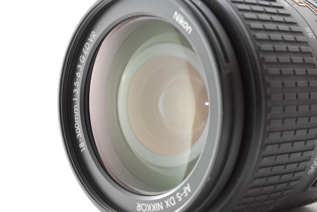 レンズ(ズーム) Nikon AF-S DX 18-300mm f/3.5-6.3 G L0166