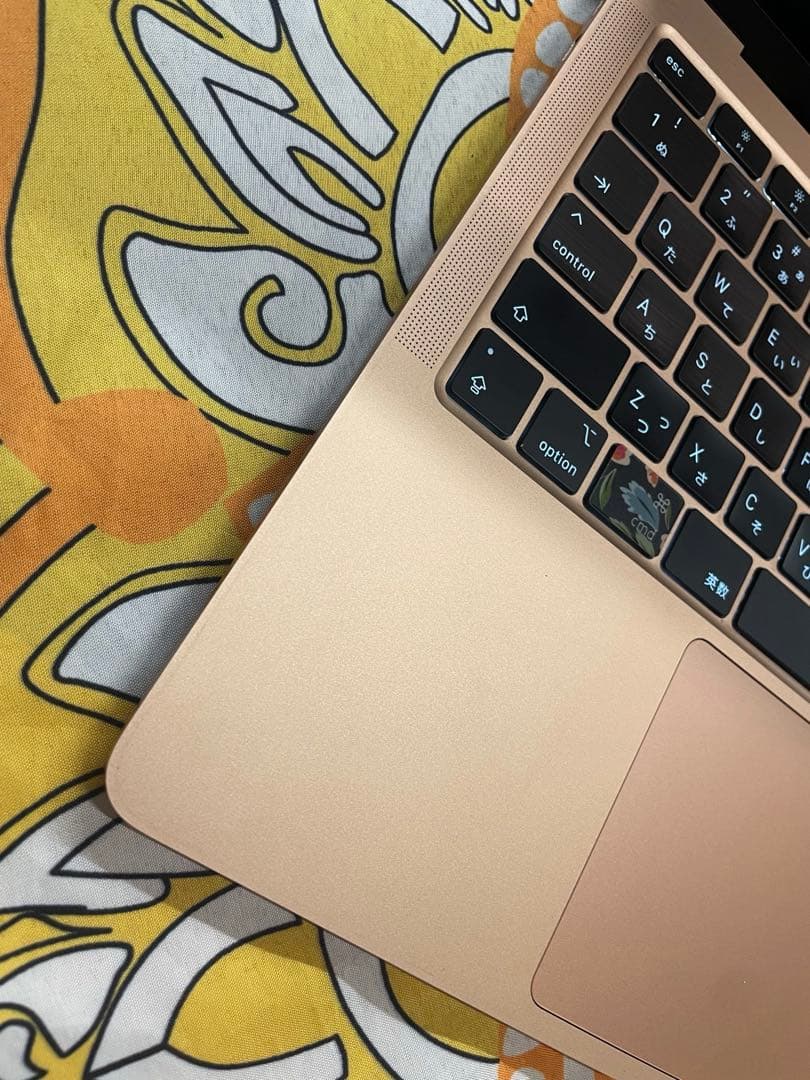 MacBook Air 13インチ 2020 i3/8GB/256GB SSD