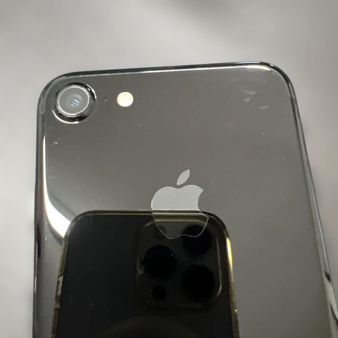 iphone7 32GB SIMフリー　バッテリー88% ジェットブラック