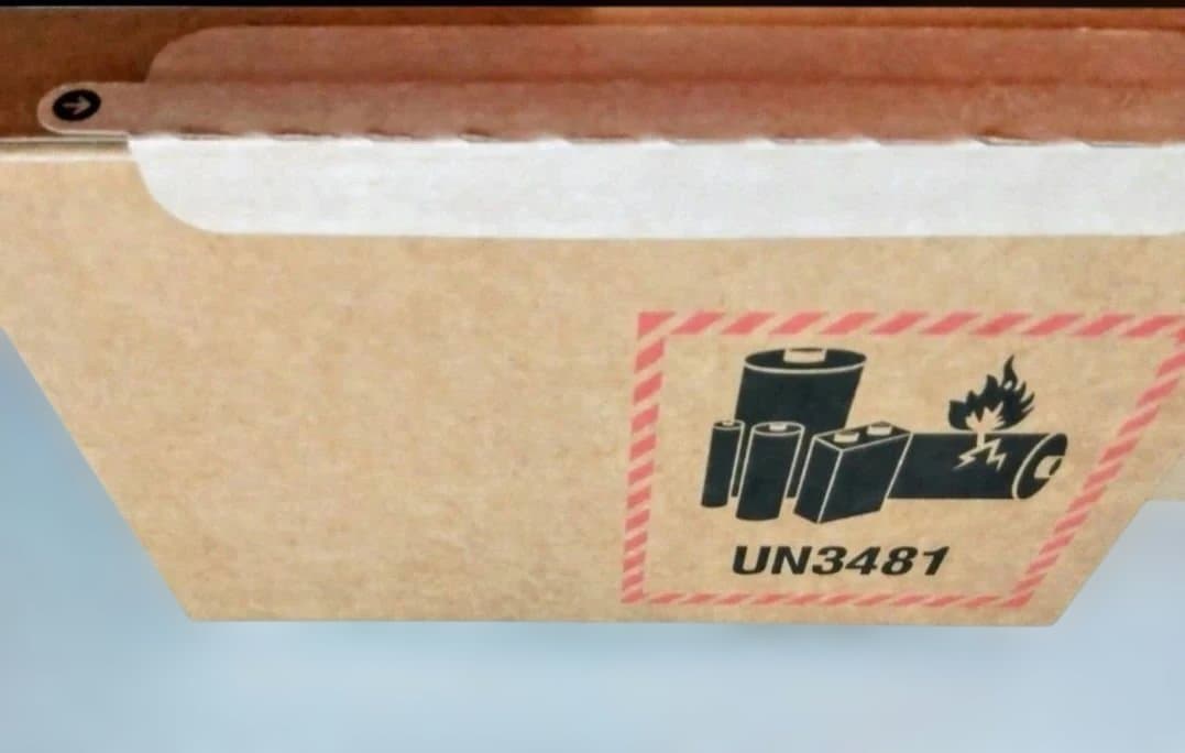 【未開封新品】Apple iPhone17 256gb ラベンダー…SIMフリー