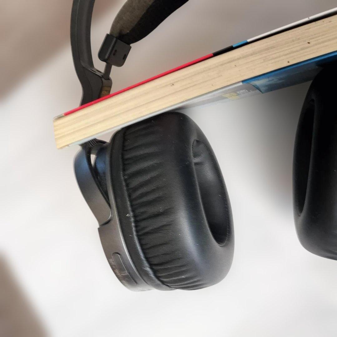 SONY MDR-DS7500ワイヤレスヘッドフォン　新品イヤーパッド　おまけ