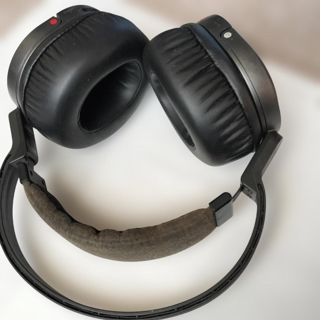 SONY MDR-DS7500ワイヤレスヘッドフォン　新品イヤーパッド　おまけ