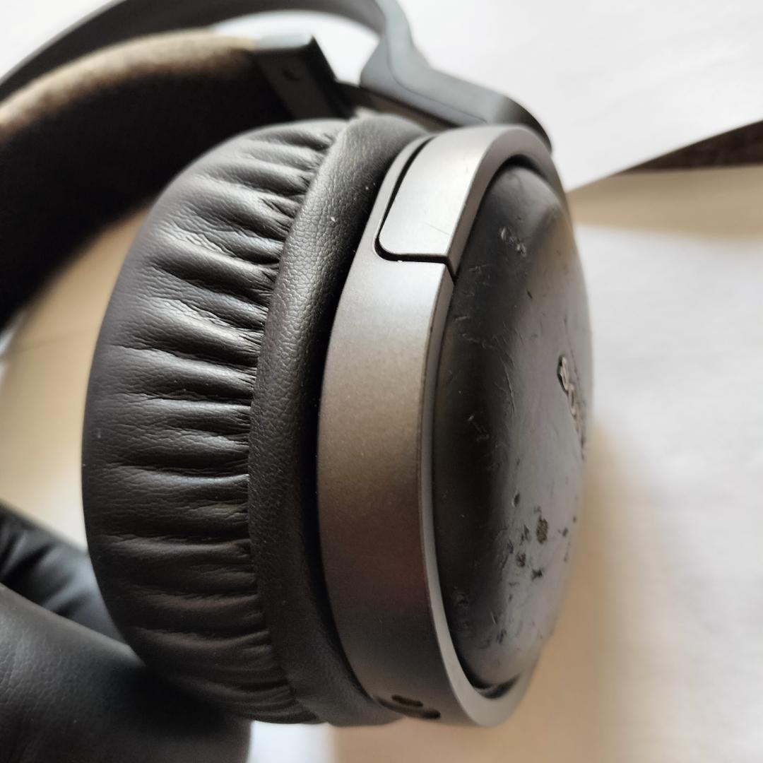 SONY MDR-DS7500ワイヤレスヘッドフォン　新品イヤーパッド　おまけ