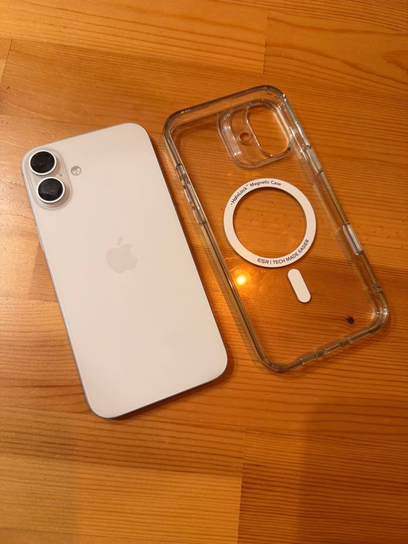 更に値下げ! iPhone16Plus 128GB本体 + ケース SIMフリー