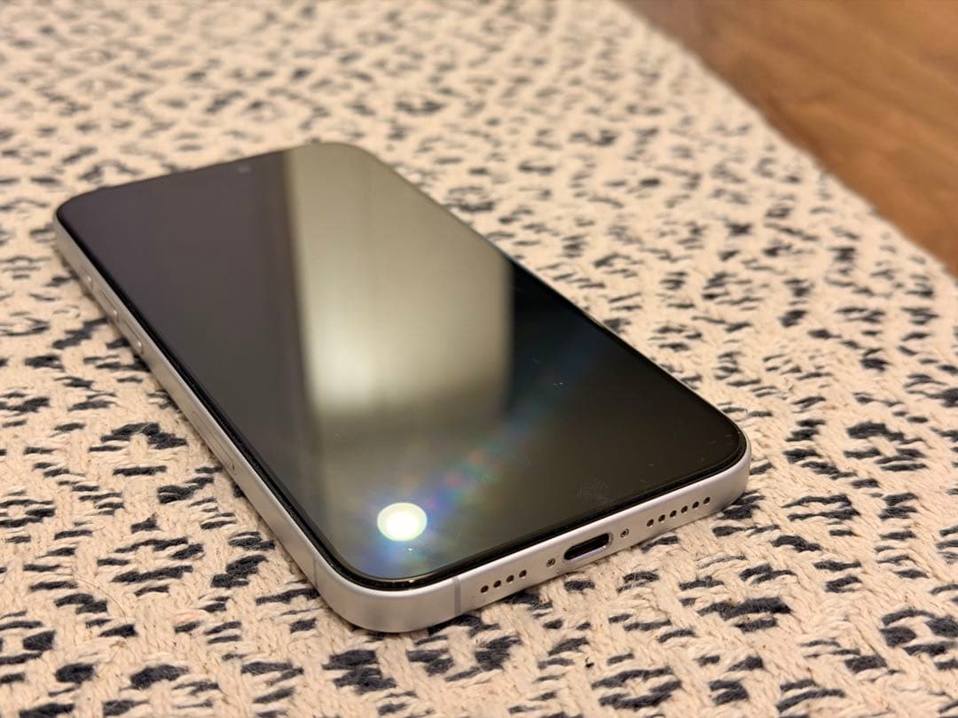 更に値下げ! iPhone16Plus 128GB本体 + ケース SIMフリー