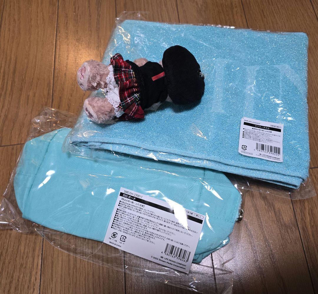 新品未開封SHINee　タオル　ビッグポーチ　ぬいセット