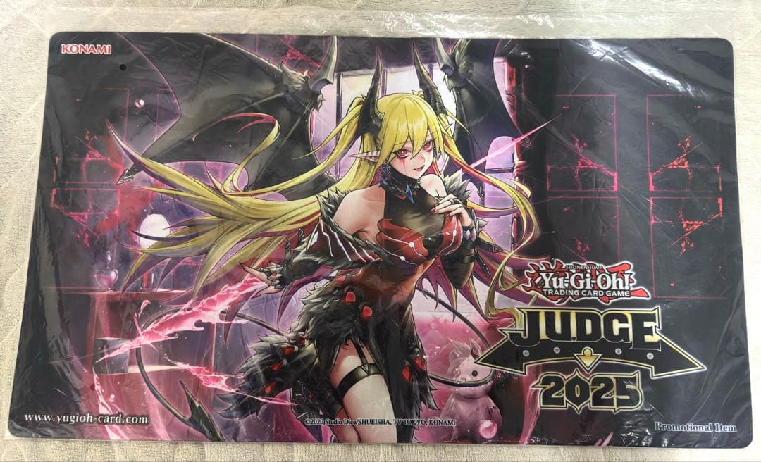 EU版 紅涙の魔ラクリモーサ judge2025 公式 プレイマット 遊戯王