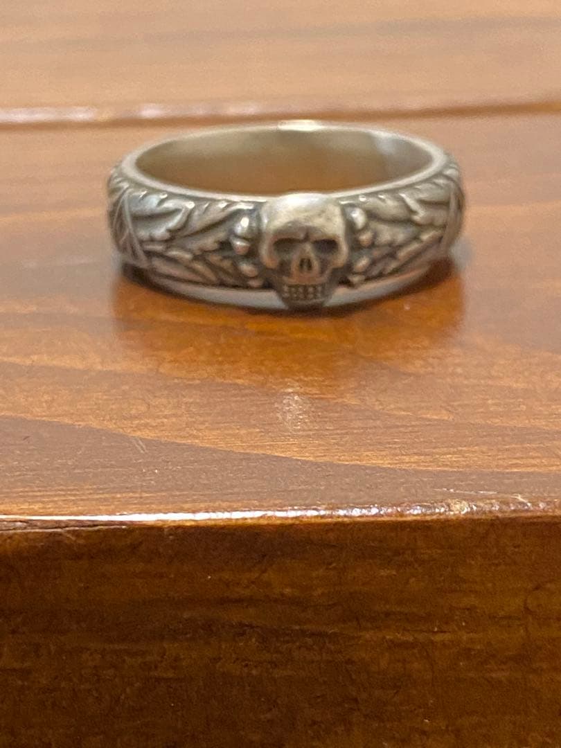 髑髏名誉指輪　フリーサイズ
