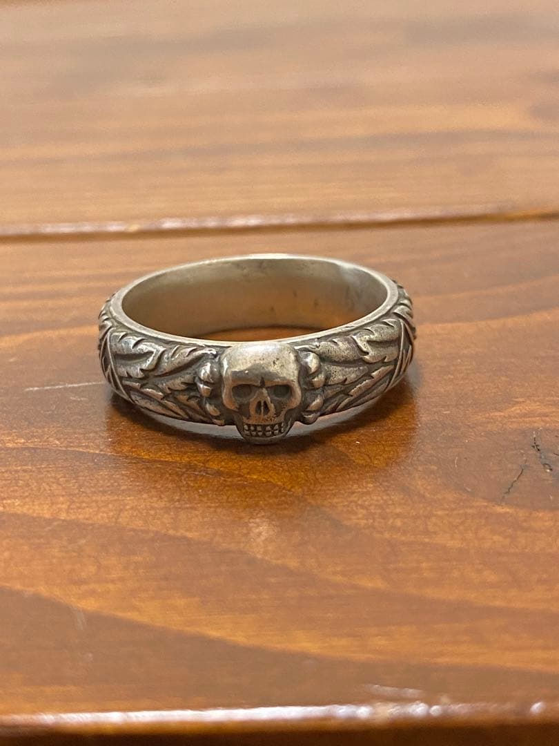 髑髏名誉指輪　フリーサイズ