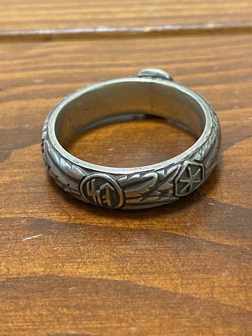 髑髏名誉指輪　フリーサイズ