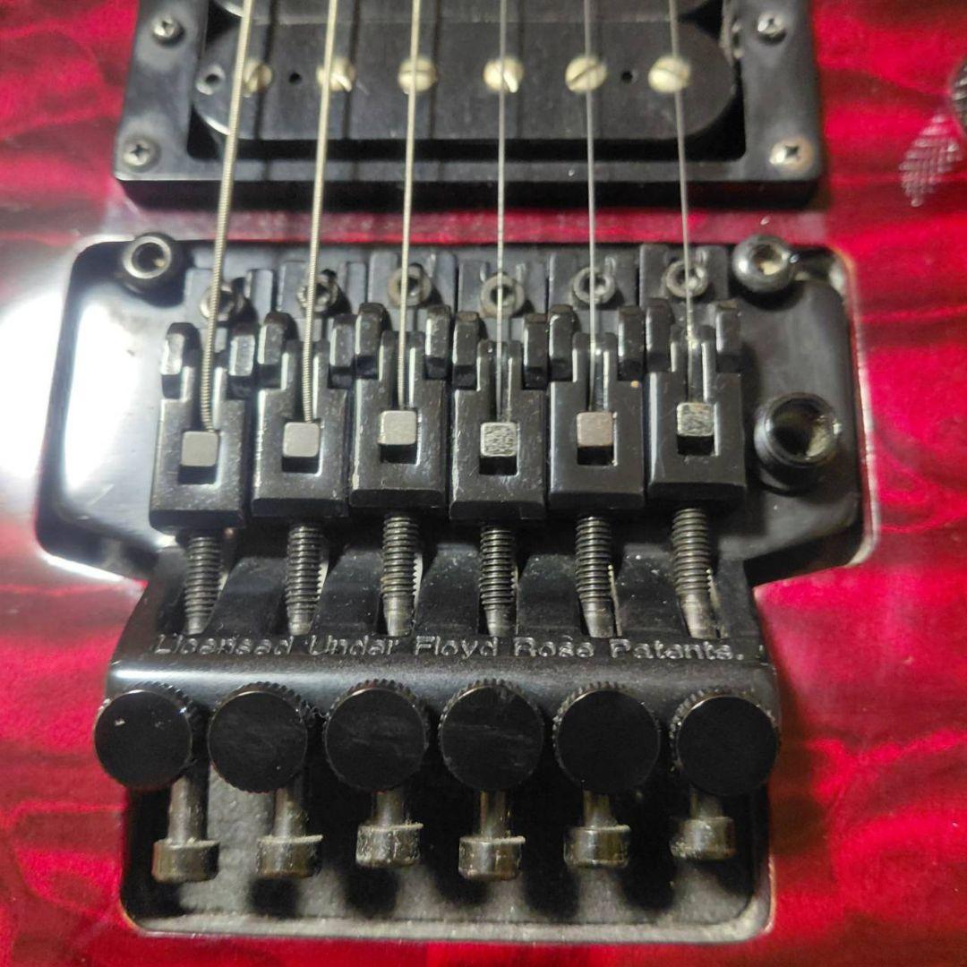 B.C.RICH Rロゴ レッド エレキギター　モッキンバード