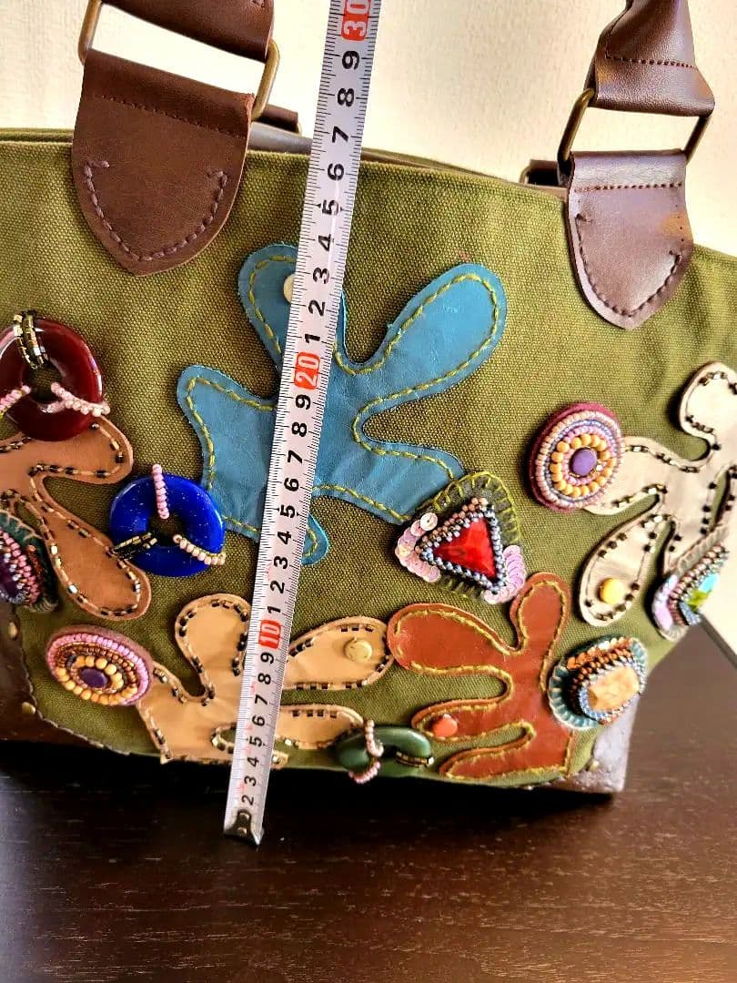 オリーブグリーン☆ハンドメイド★ビーズトートバッグ