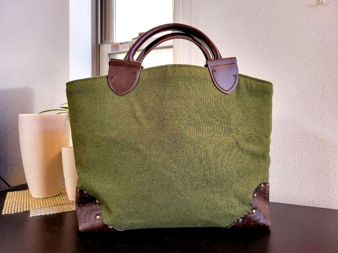 オリーブグリーン☆ハンドメイド★ビーズトートバッグ