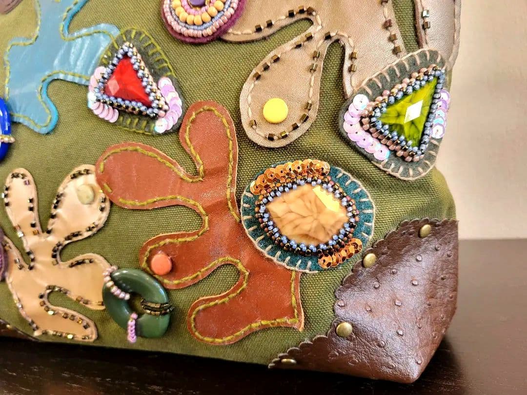 オリーブグリーン☆ハンドメイド★ビーズトートバッグ