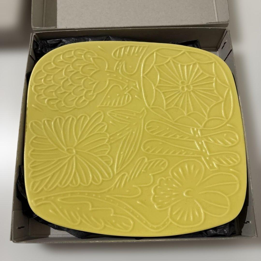 イイホシユミコ　鹿児島睦　フローロ