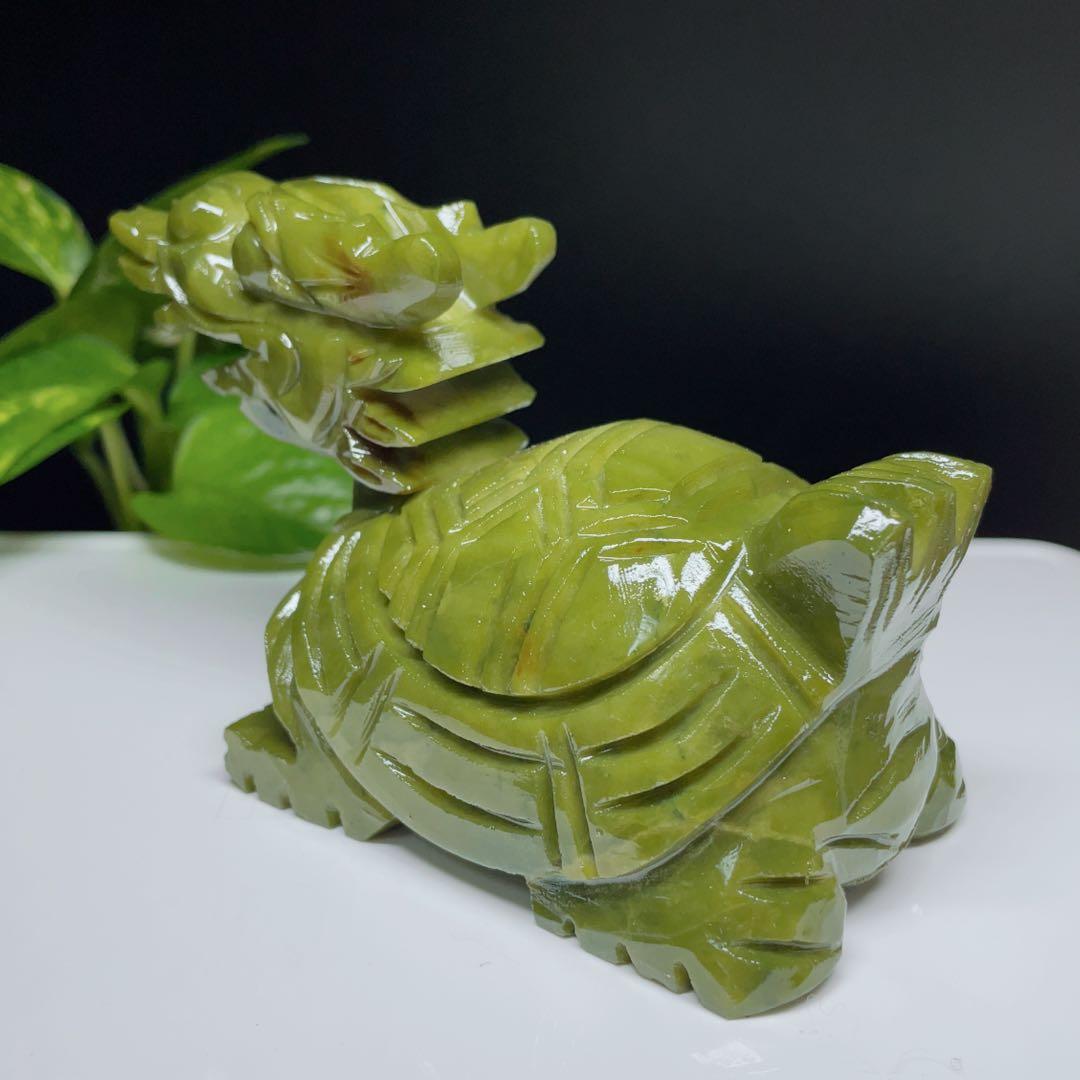 【超美品】　天然石　パワーストーン　龍亀　彫り置物　アベンチュリ　2