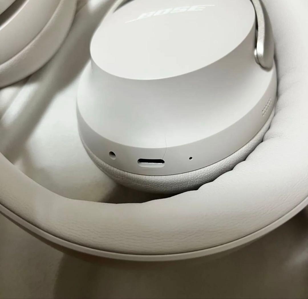 BOSE ホワイト　QUIETCOMFORT ULTRA HEADPHONES