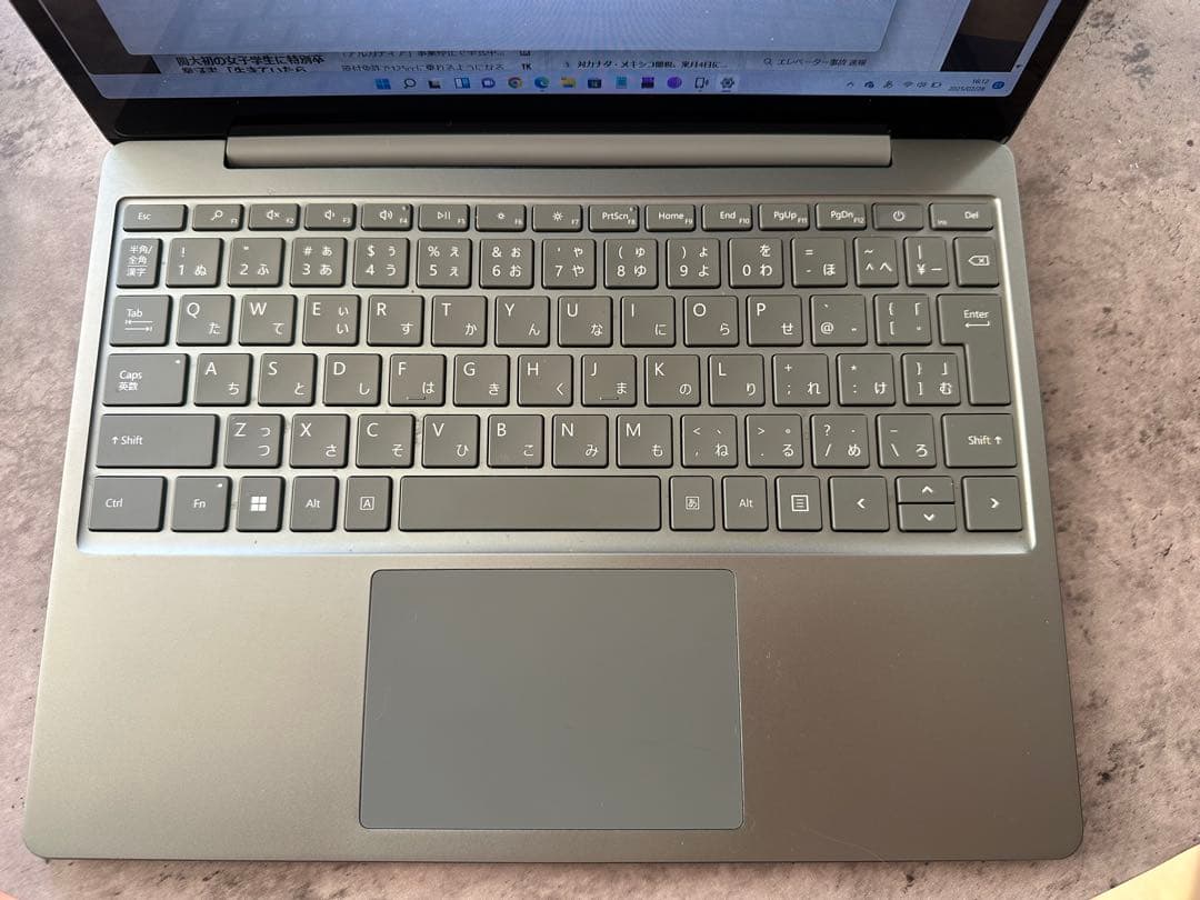 Windowsノート本体 surfece laptop Go2 256GB