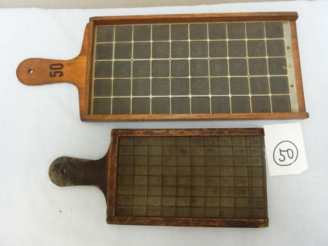 昭和レトロ！【銭桝　2種類　お金の選別・50・古銭 貨幣地方銭 】インテリア資料
