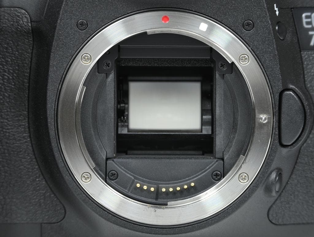 【超美品】 キヤノン　Canon EOS 7D ボディ 《バッテリーグリップ付》