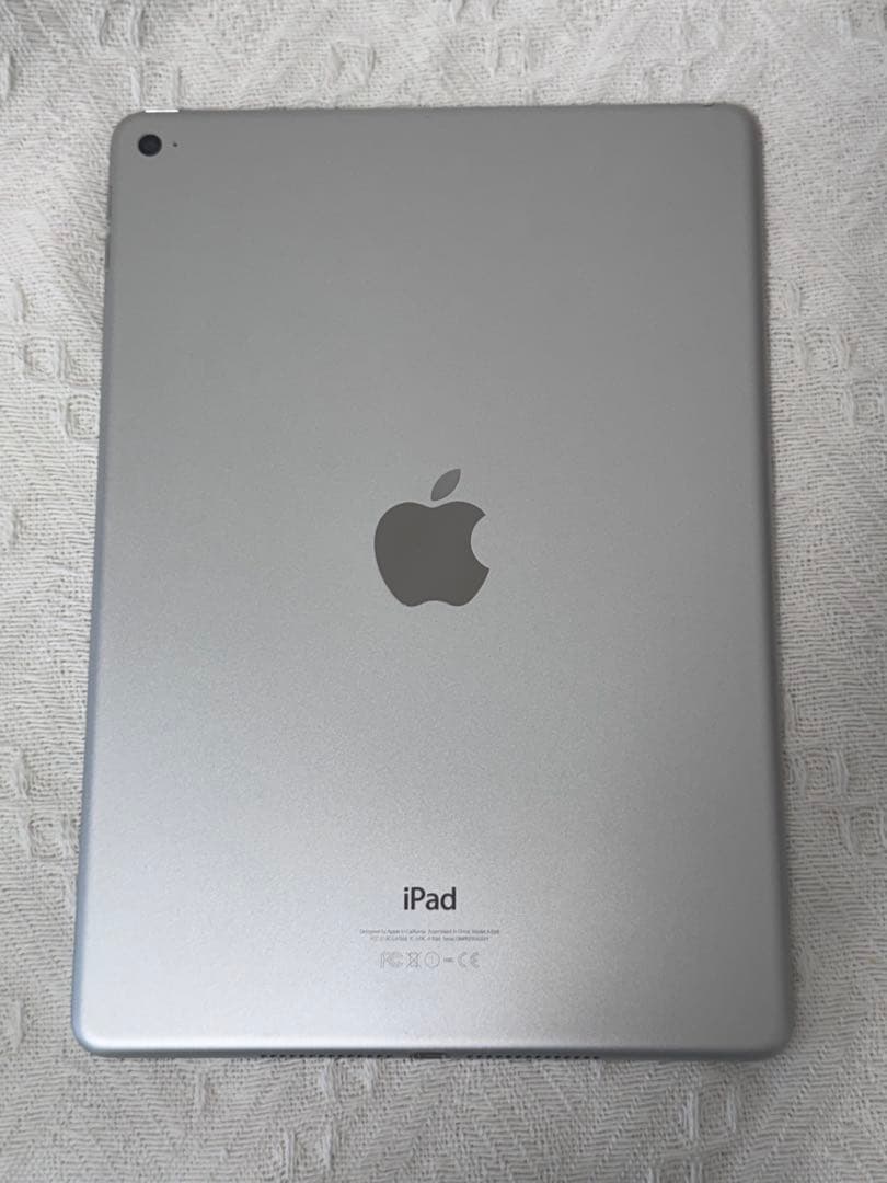 iPad Air2 Wi-Fi 64GB A1566シルバー本体のみ　完動品