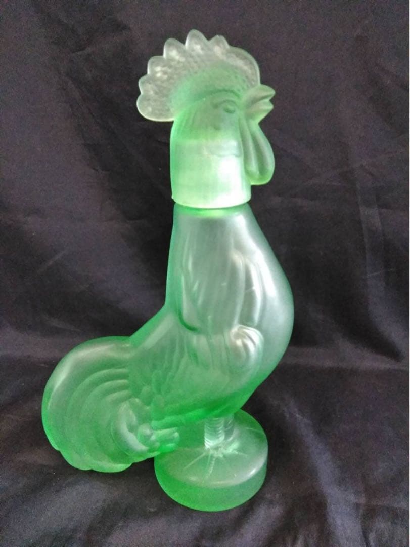 ニワトリ　置物　オブジェ　ガラス　グリーンガラス
