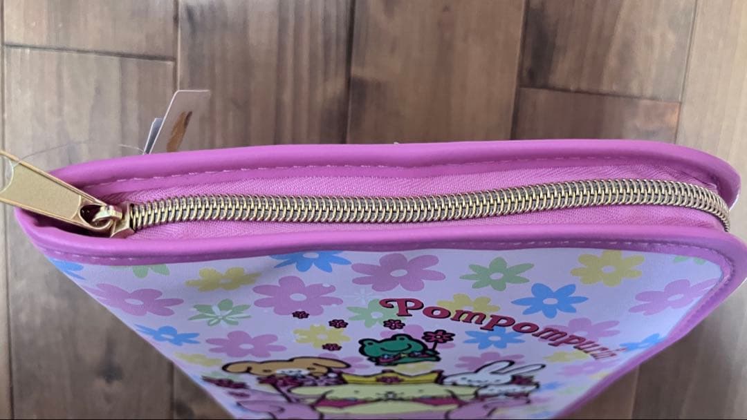 しまむら　ポムポムプリン　30th マルチケース　王冠チャーム　ポーチ
