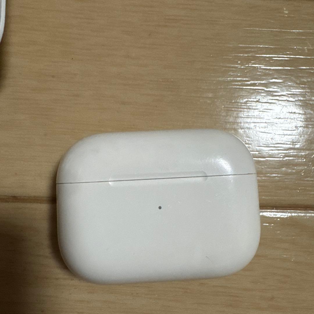 AirPods Pro 第2世代　中古品