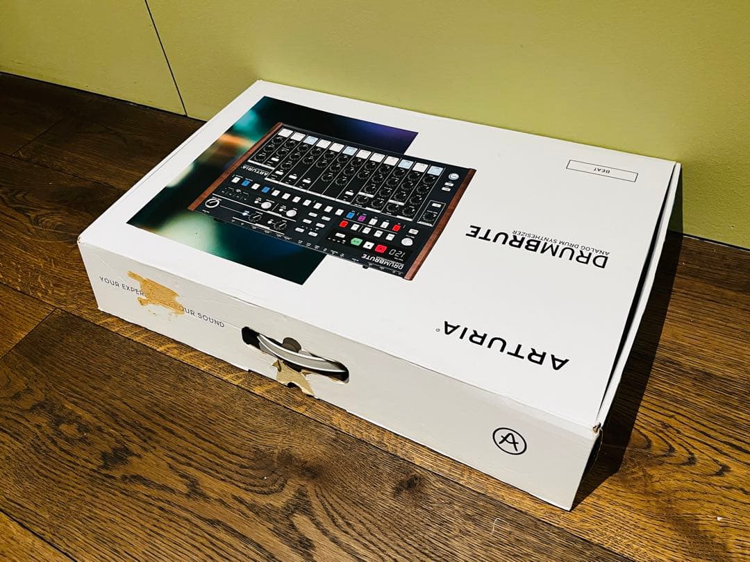 ARTURIA DRUMBRUTE 販売完了品 VOXケーブル付き