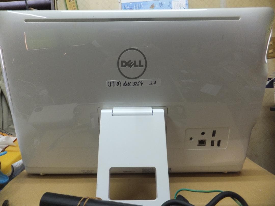 (1718) 秒速起動SSD240G dell一体3264 AIO i3 8G