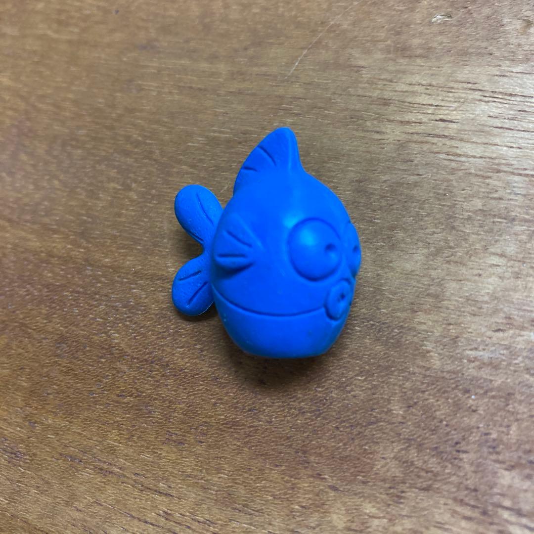 メトロイド　サムスアラン　ピンク色蛍光消しゴム　ファミコンチョコ