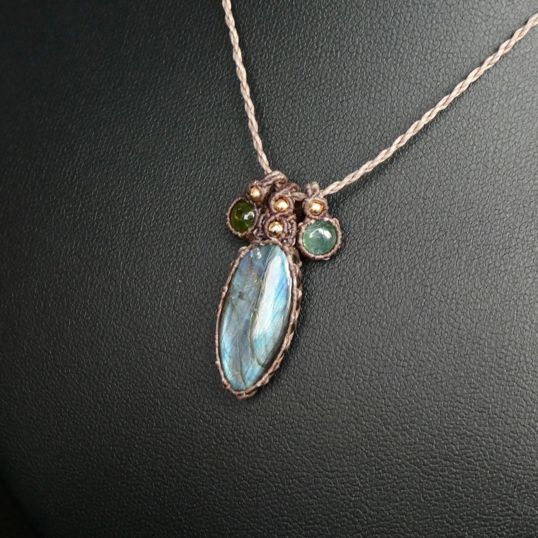 ラブラドライト・トルマリンのマクラメネックレス