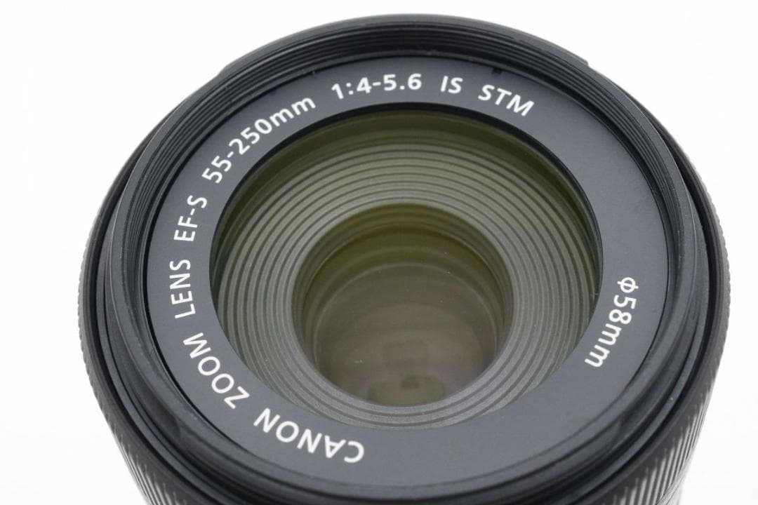 美品　CANON EF-S 55-250mm IS STM 望遠レンズ