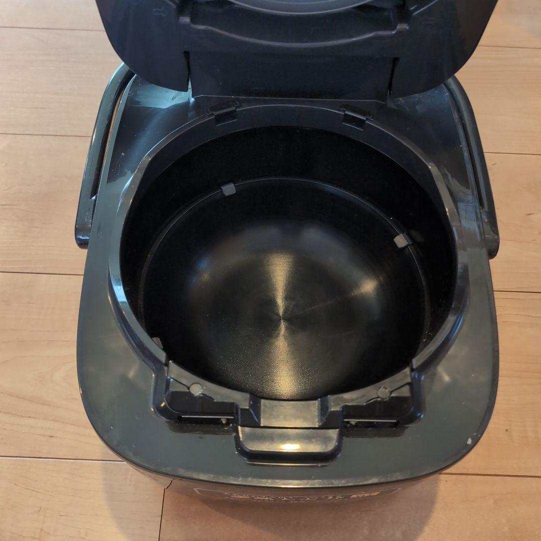 Zojirushi 象印 NW-CB10-BA 炊飯器 5.5合炊き 中古品