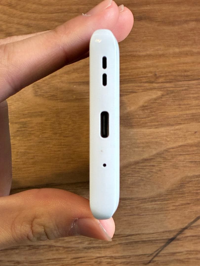 Rakuten Hand 5G P780 ホワイト