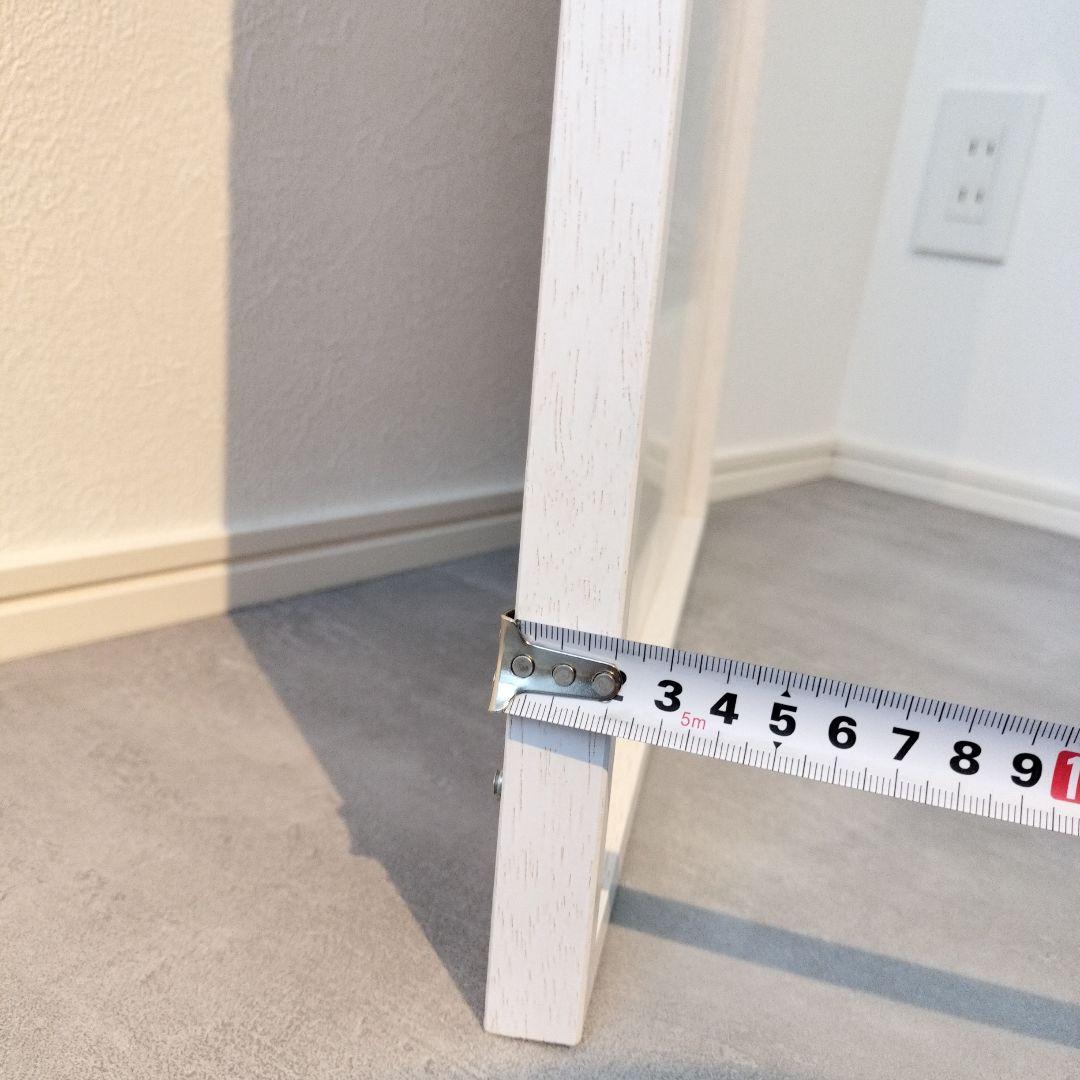 モノクロ 写真作品 額装 連作 グリッド ストリート 白フレーム