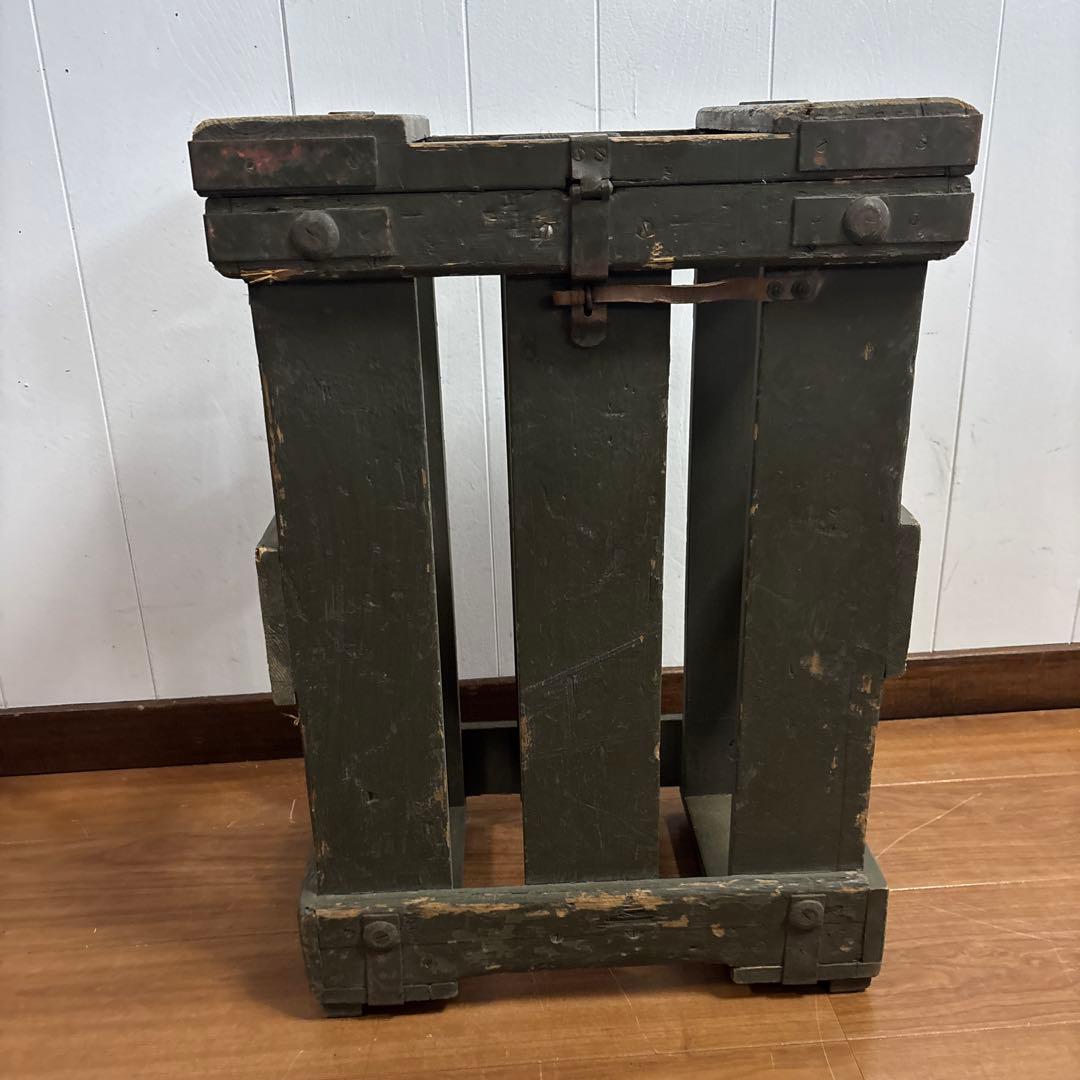 スイス軍 MEDICAL CASE メディカルキャビネット送料無料