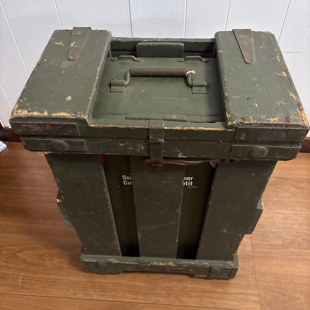 スイス軍 MEDICAL CASE メディカルキャビネット送料無料