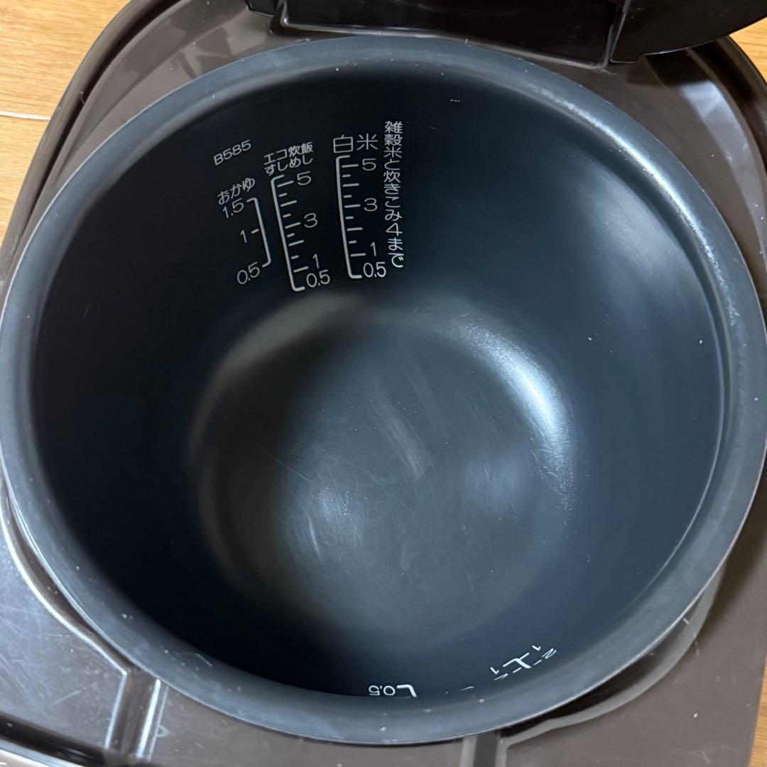 炊飯器　ZOJIRUSHI NW-VC10 2024
