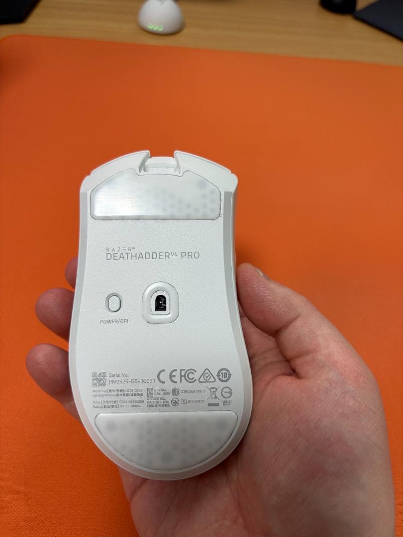 Razer DeathAdder V4 Pro ホワイト 美品 替えソール付き