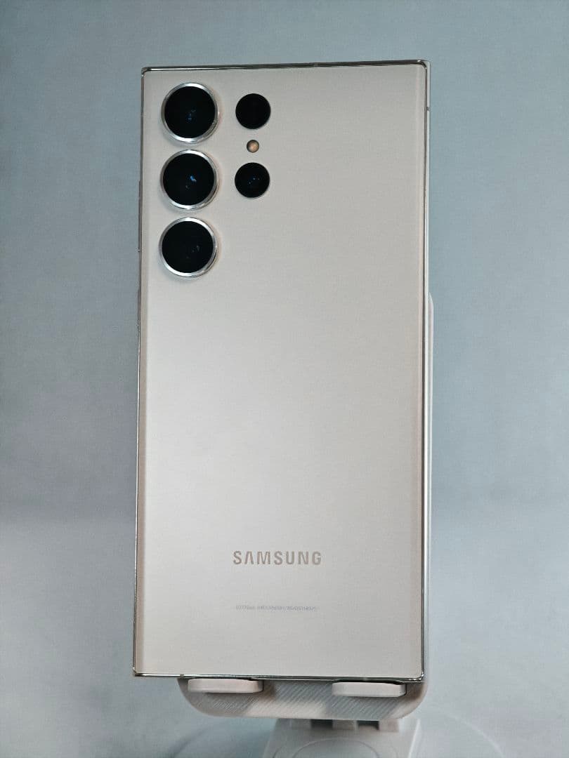【Aランク】Galaxy S23Ultra 512GB クリーム 韓国版