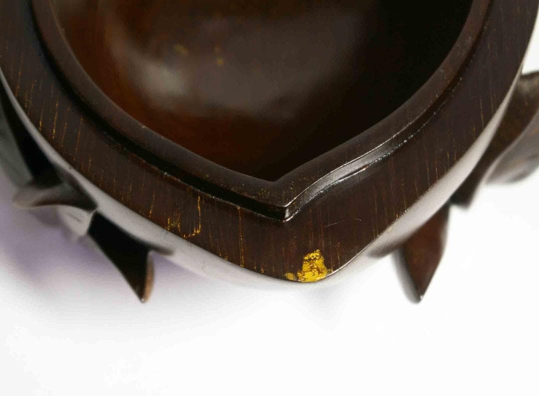 木彫　桃に乗った童子　容器　入れ物