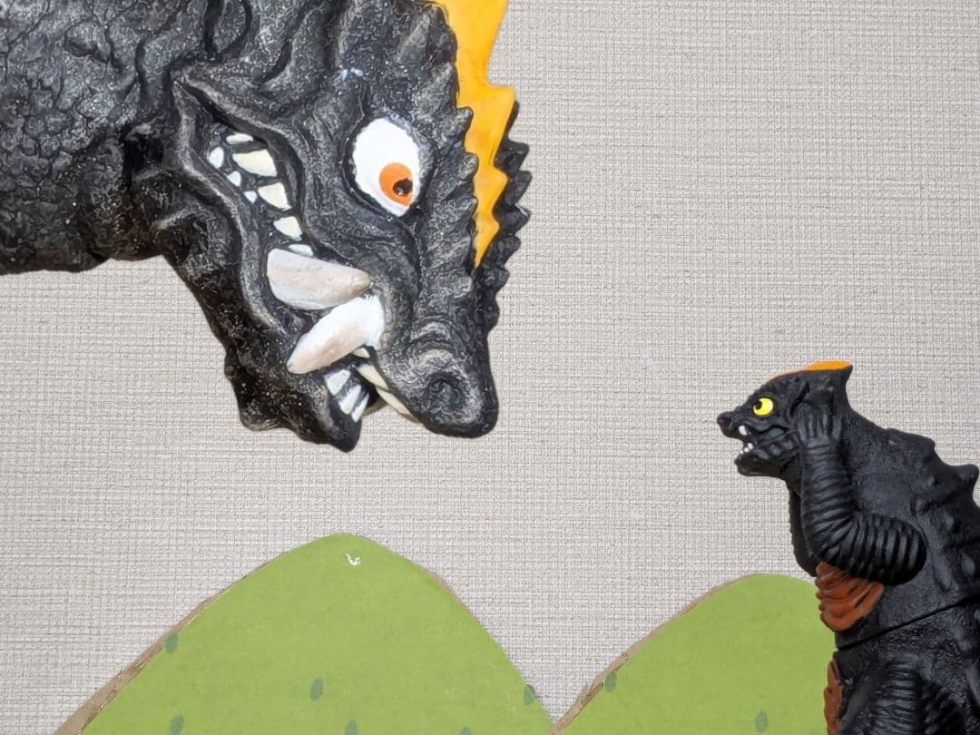 ウルトラマンブレーザー デマーガ＆ベビーデマーガ ソフビ 塗装＆改造版