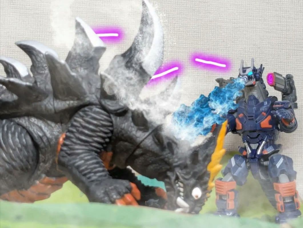 ウルトラマンブレーザー デマーガ＆ベビーデマーガ ソフビ 塗装＆改造版