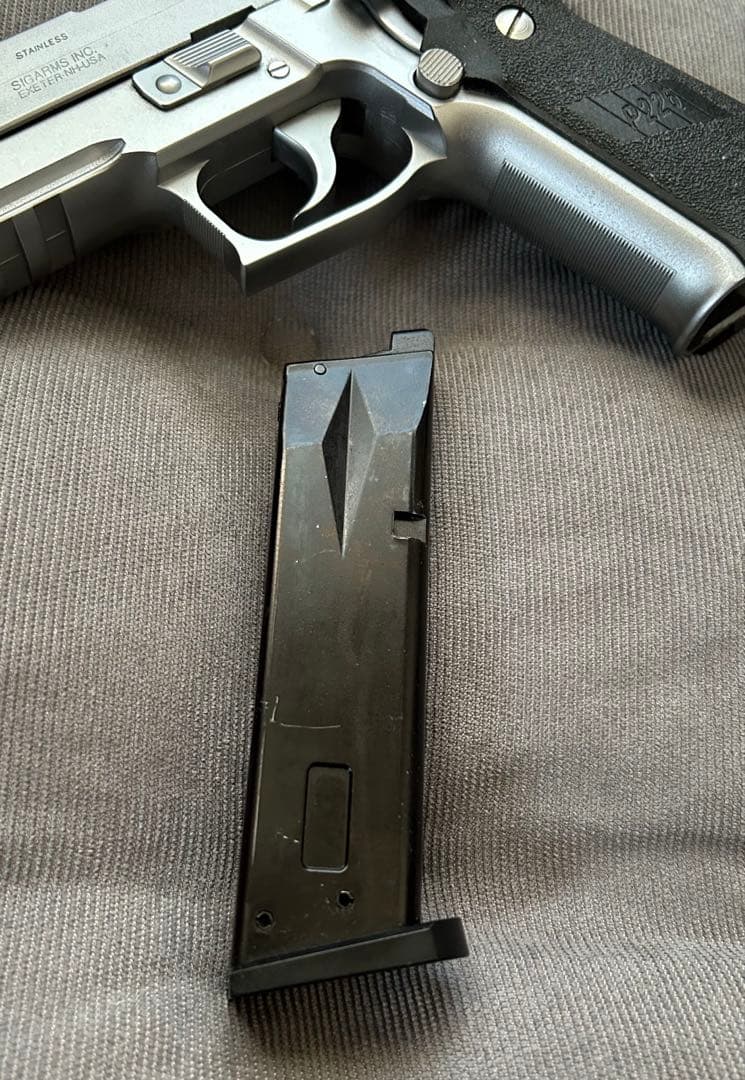 【タカナ】SIG P226 ステンレスHW ガスブローバック