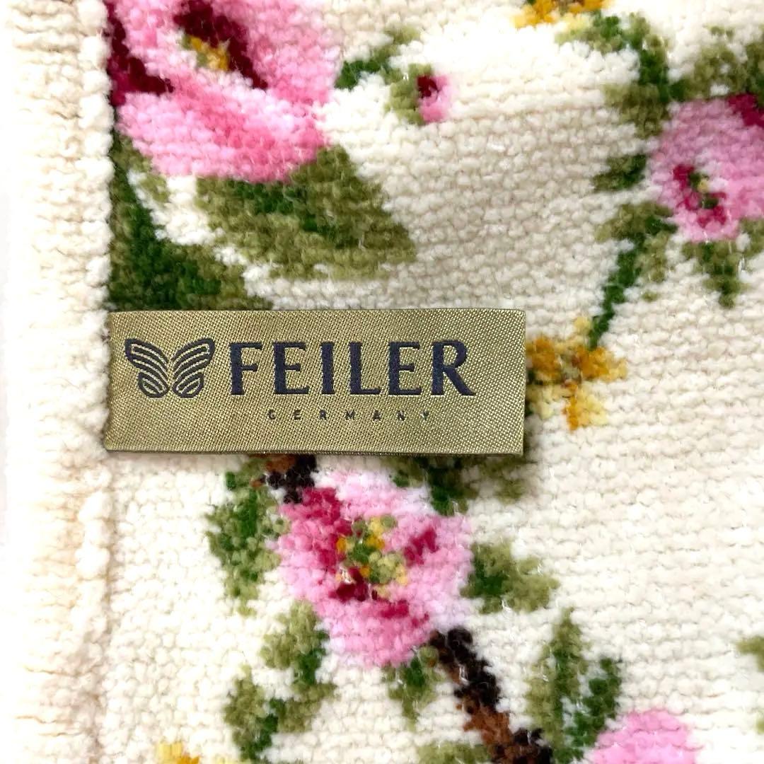 期間限定で最終お値下げ中です‼️FEILER 花柄エプロン クリーム色