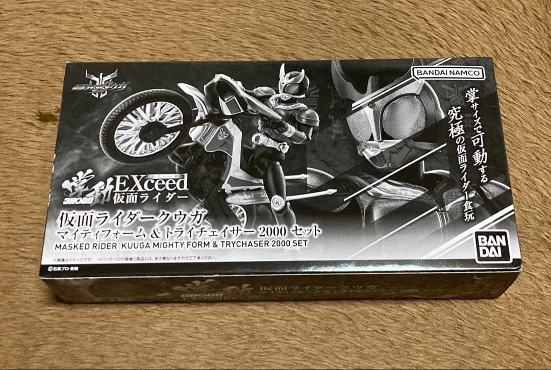 掌動EXCEED 仮面ライダークウガ マイティフォーム＆トライチェイサー2000
