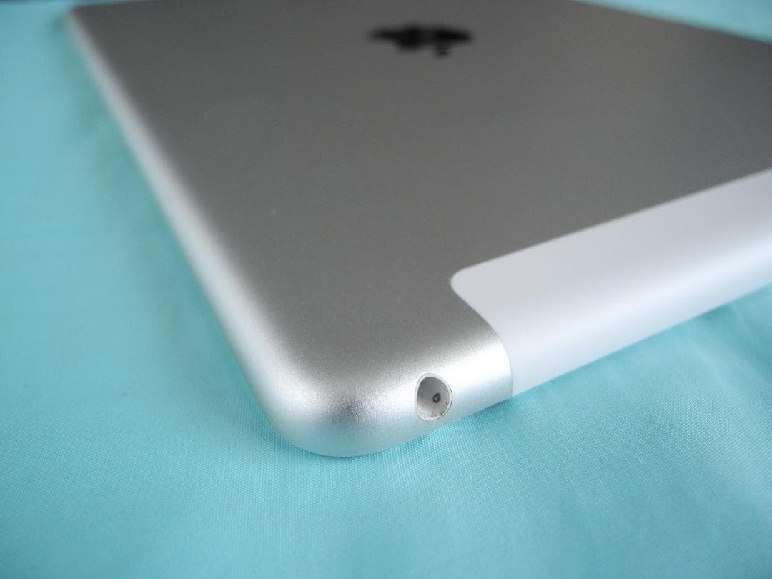 バッテリー93% 第6世代iPad SIMフリー