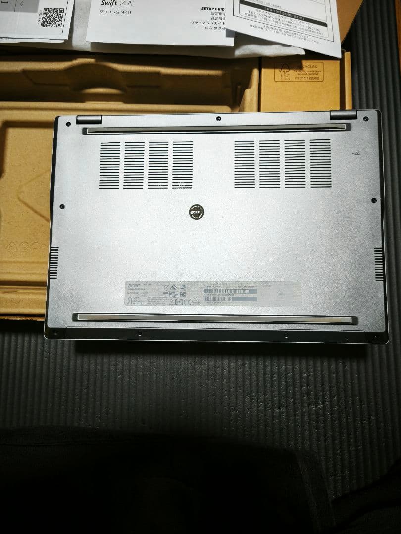 週末値下げ　大幅値下げAIパソコン　Acer Swift 14 AI 　 新品級